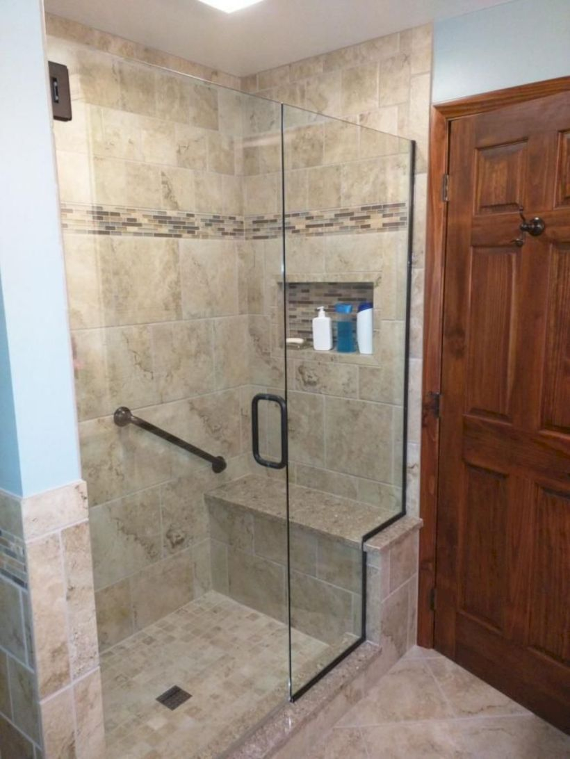 Rustic farmhouse bathroom ideas with shower 104