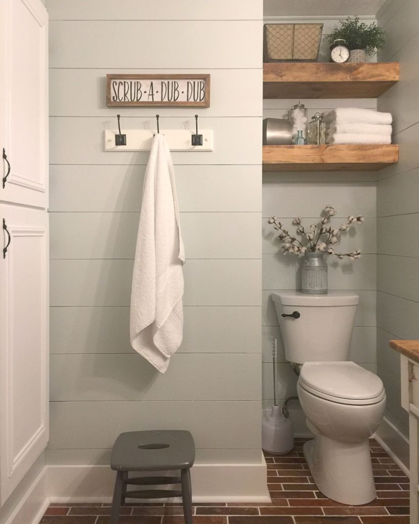 Rustic farmhouse bathroom ideas with shower 28