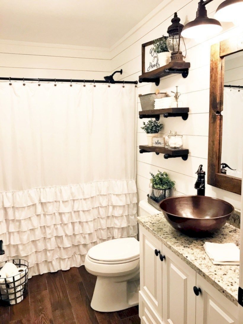 Rustic farmhouse bathroom ideas with shower 29