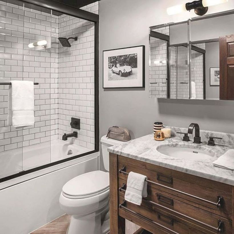Rustic farmhouse bathroom ideas with shower 32