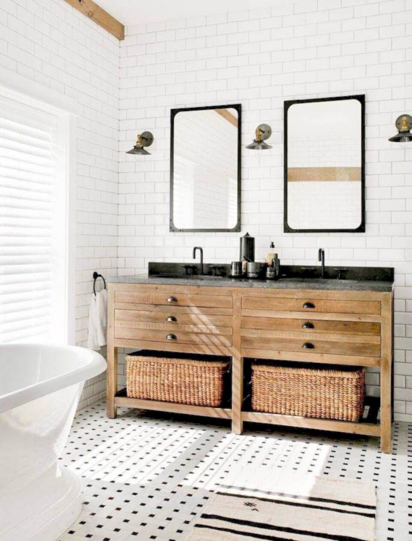 Rustic farmhouse bathroom ideas with shower 53
