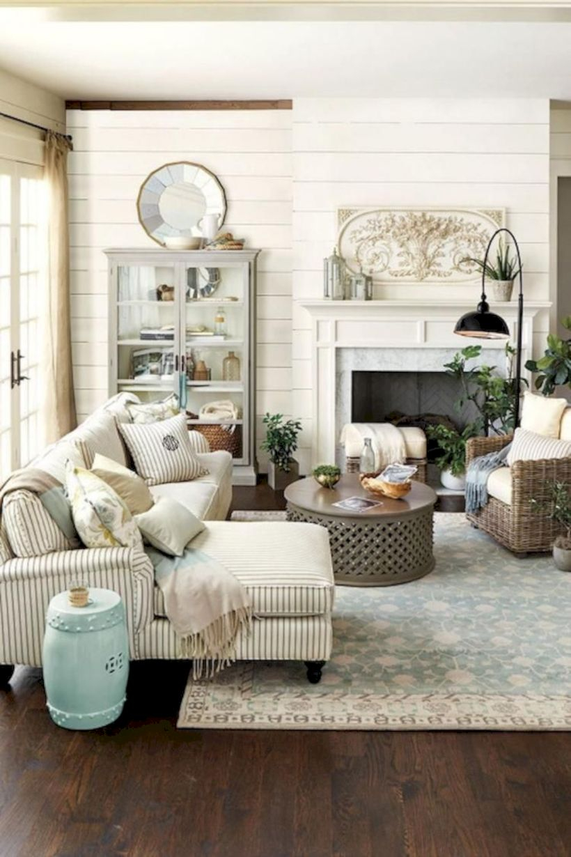 Rustic modern farmhouse living room decor ideas 15