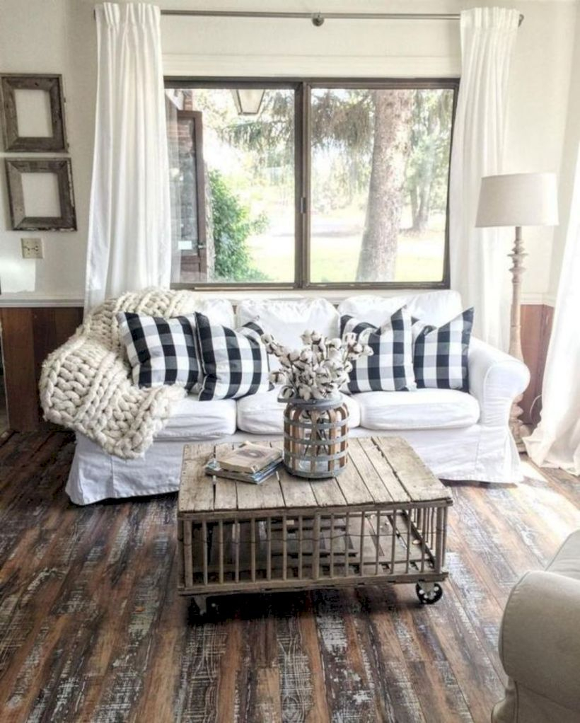 Rustic modern farmhouse living room decor ideas 19