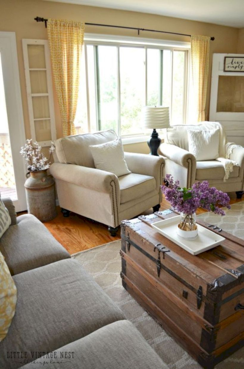 Rustic modern farmhouse living room decor ideas 41