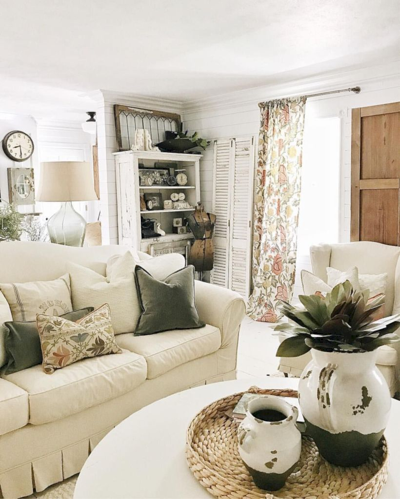Rustic modern farmhouse living room decor ideas 63