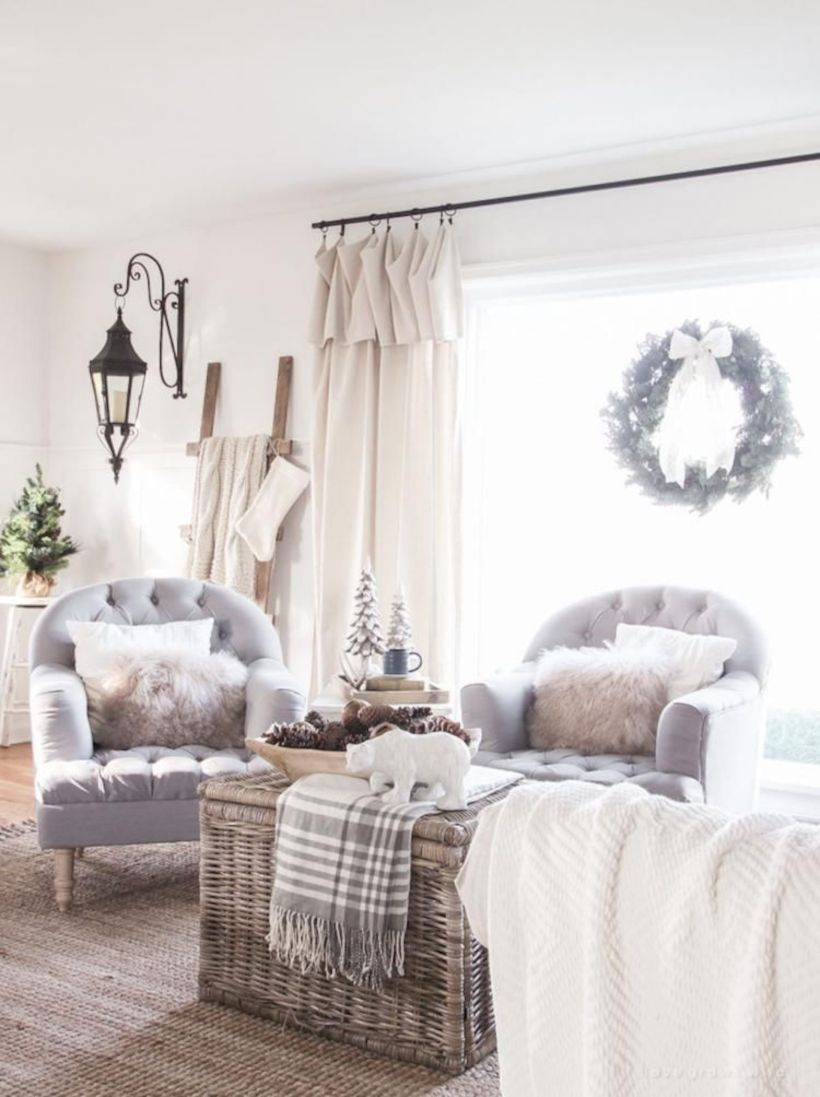 Rustic modern farmhouse living room decor ideas 78