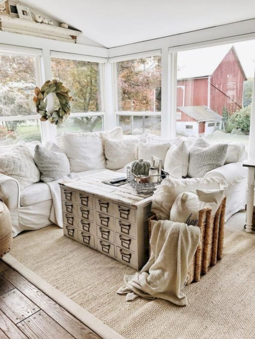 Rustic modern farmhouse living room decor ideas 96