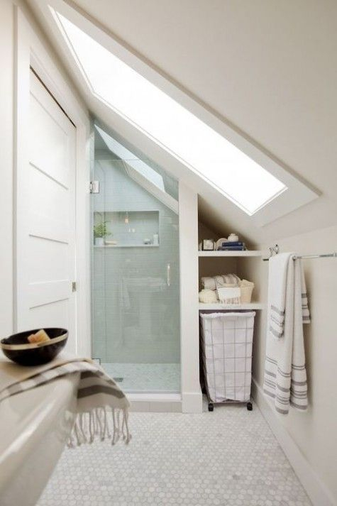 Unique attic bathroom design ideas for your private haven 02