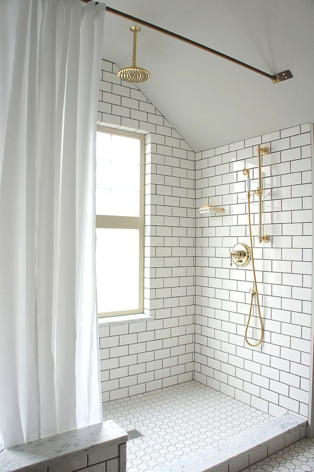 Unique attic bathroom design ideas for your private haven 04