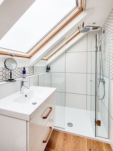 Unique attic bathroom design ideas for your private haven 08