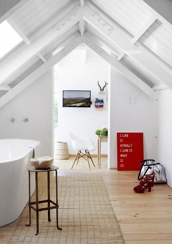 Unique attic bathroom design ideas for your private haven 20