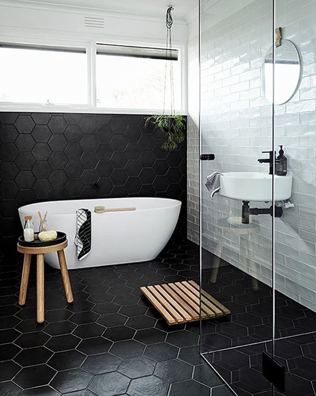 Unique attic bathroom design ideas for your private haven 36