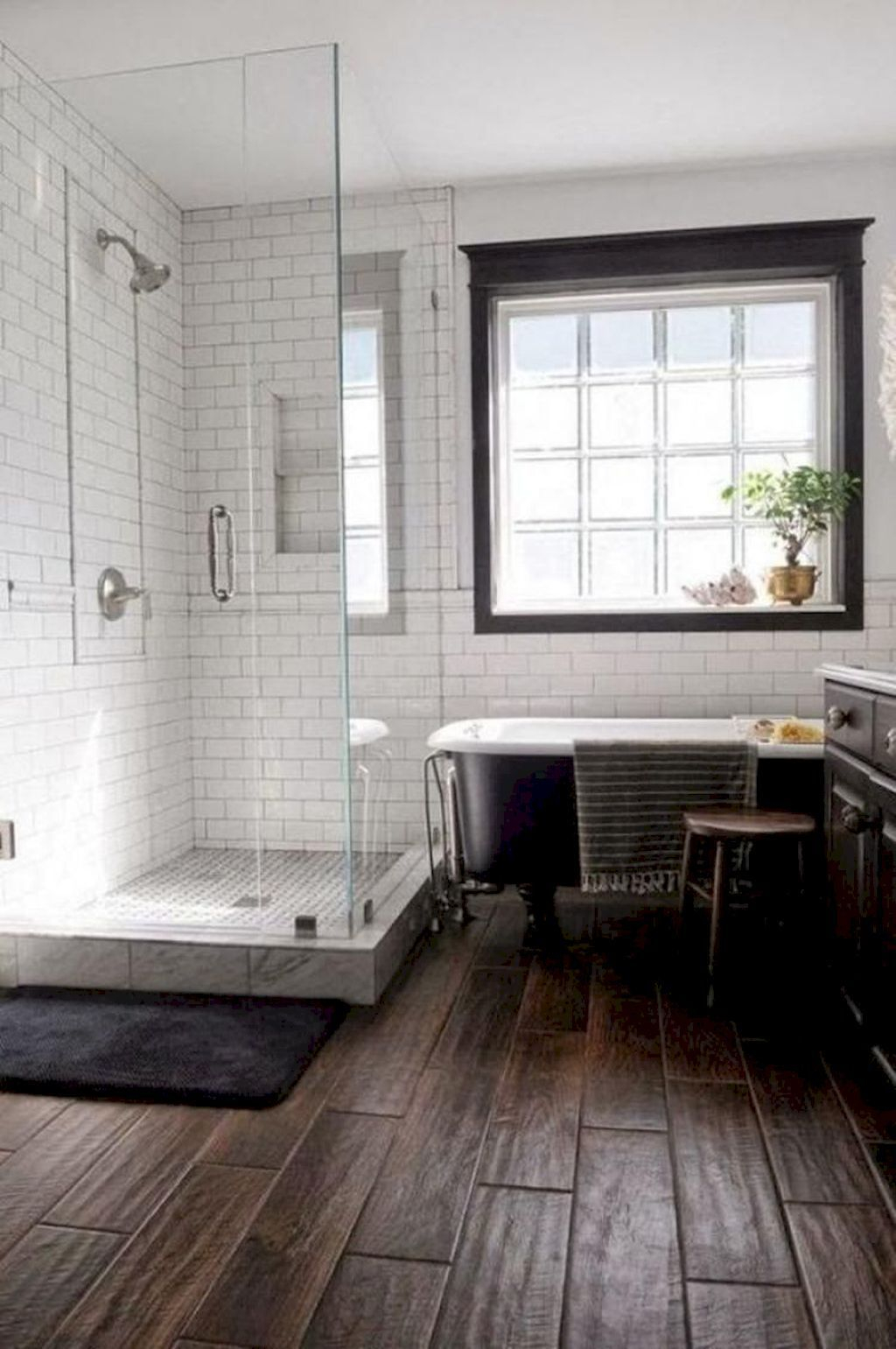 Unique attic bathroom design ideas for your private haven 42