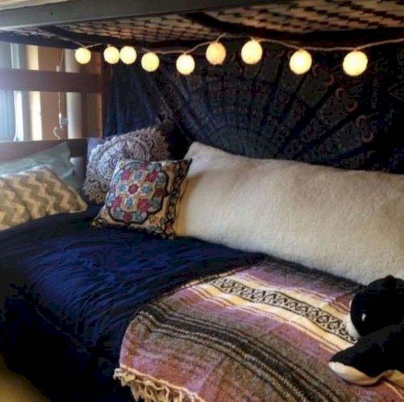 Unique dorm room ideas that you need to copy 04