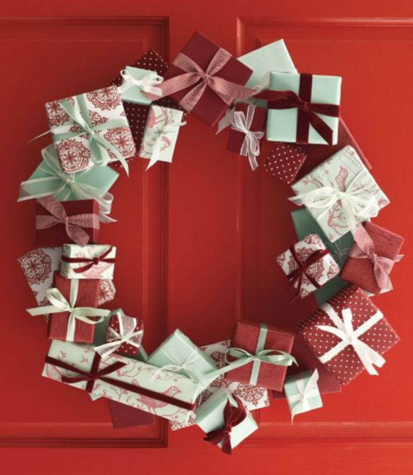 Beautiful decor ideas to hang on your door that aren't wreaths 28