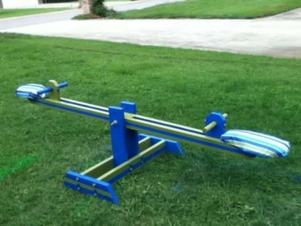 Best creativity backyard projects to surprise your kids 20