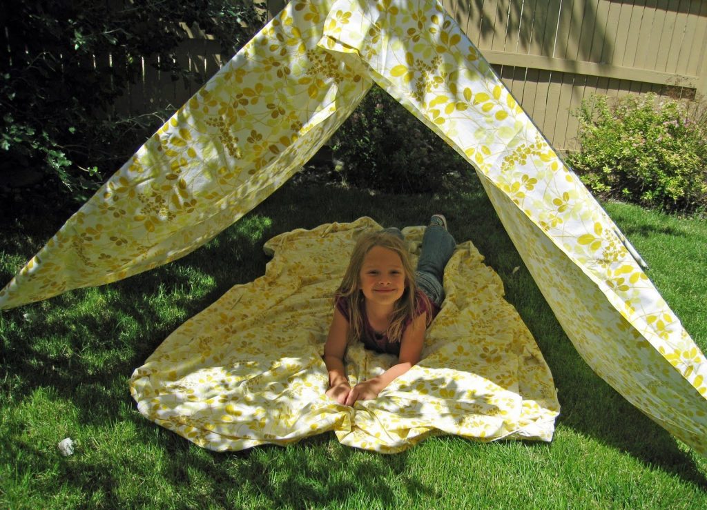 Best creativity backyard projects to surprise your kids 44