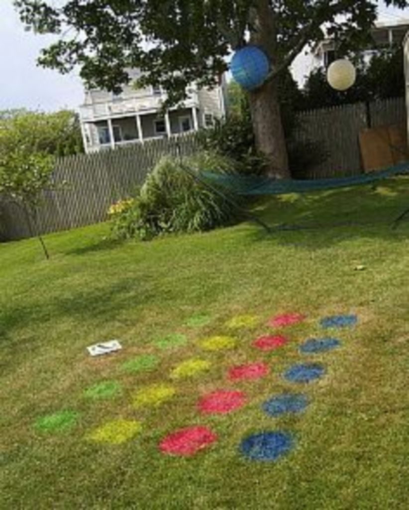 Best creativity backyard projects to surprise your kids 47