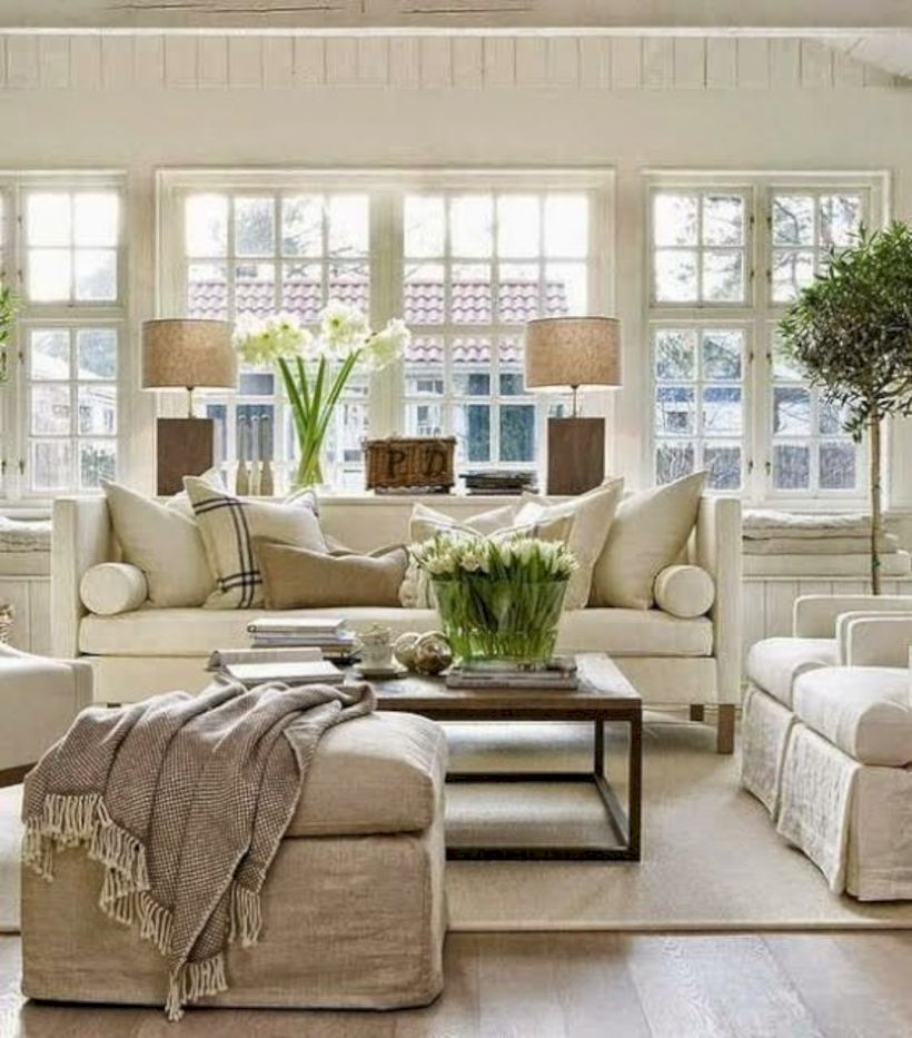 Adorable and cozy neutral living room design ideas 36