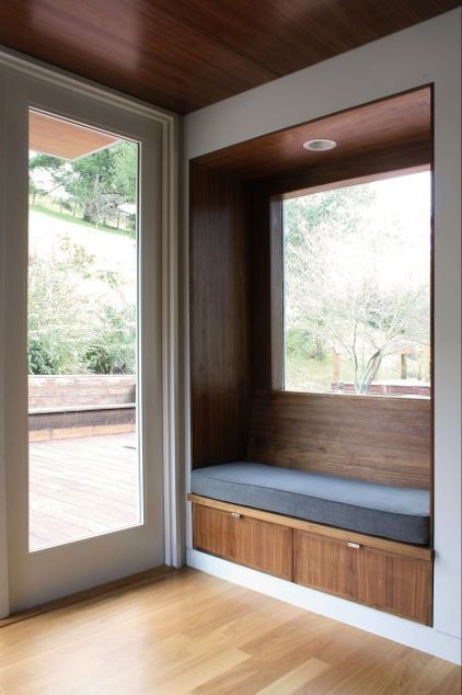 Bay window ideas that blend well with modern interior design 09