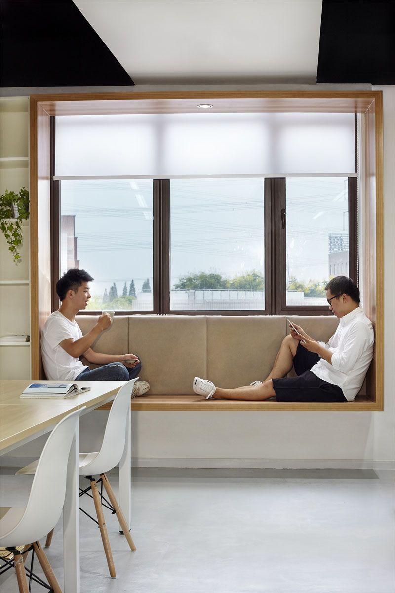 Bay window ideas that blend well with modern interior design 12