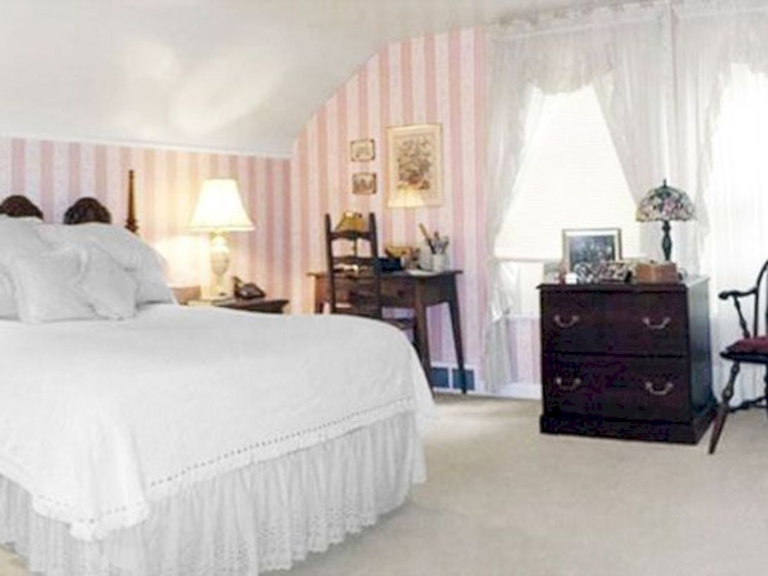 Best attic makeover ideas to inspire you 22