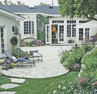 Best bay window design ideas that makes you enjoy the view easily 38