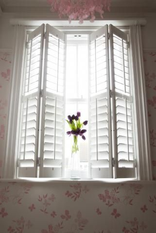Simple and elegant plantation shutters that perfect for every style 06