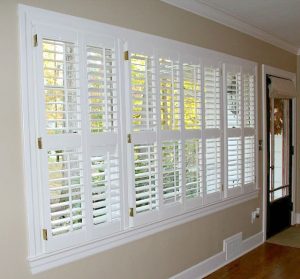 Simple and elegant plantation shutters that perfect for every style 35