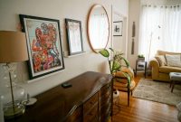 Adorable round mirror designs to brighten up your small space 21