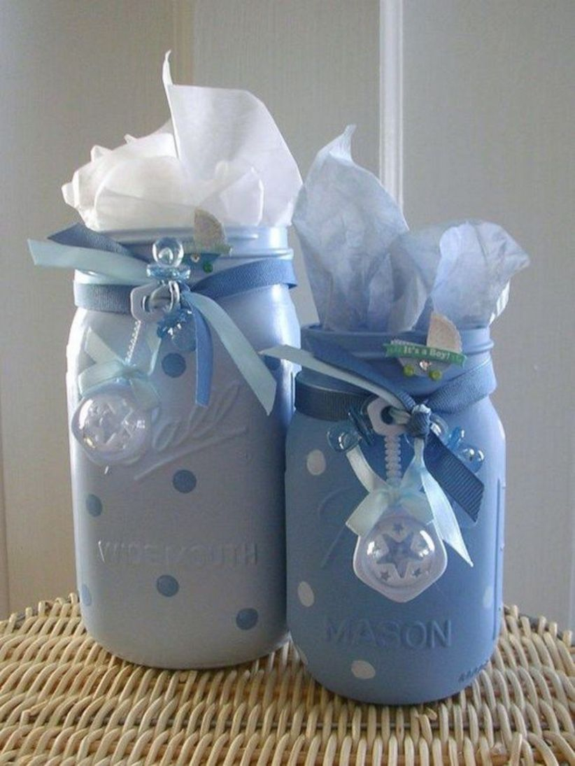 Cheerful ways to use mason jars this spring 22