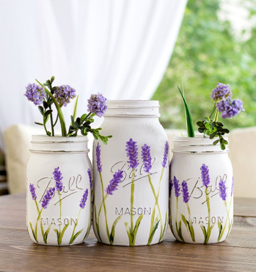 Cheerful ways to use mason jars this spring 32