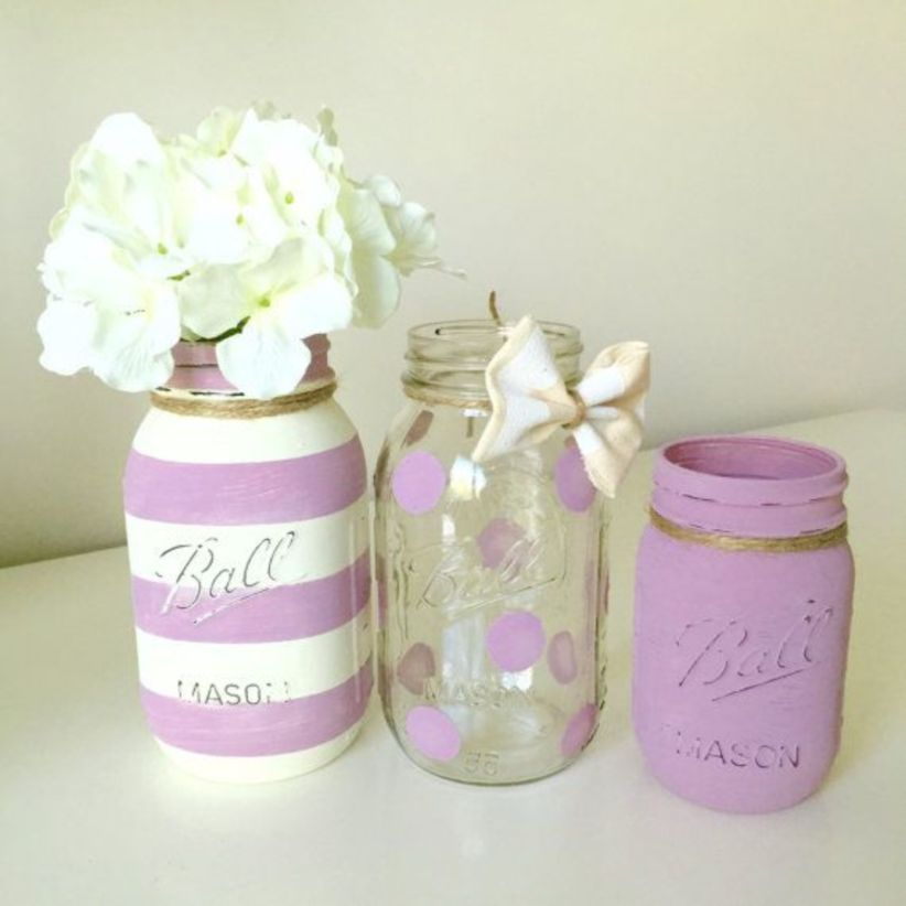 Cheerful ways to use mason jars this spring 35