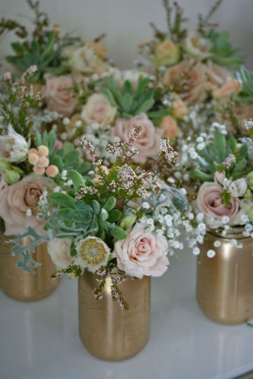 Cheerful ways to use mason jars this spring 48