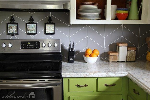 Modern herringbone pattern to give unique elements to your kitchen 34