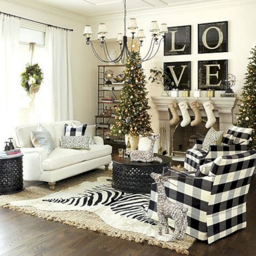 Adorable farmhouse christmas decor ideas 14