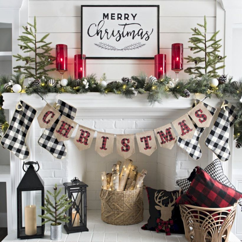 Adorable farmhouse christmas decor ideas 30