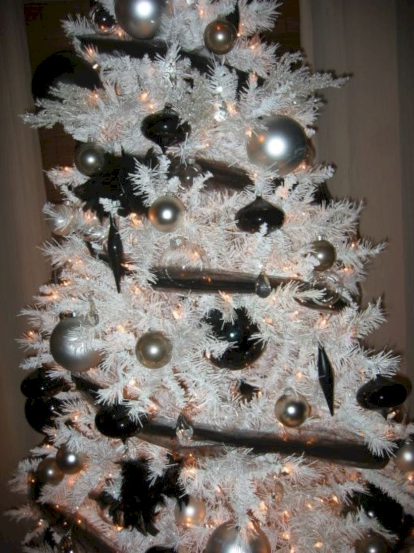 Awesome silver and white christmas tree decorating ideas 30