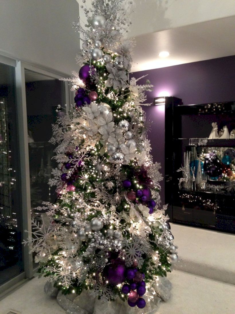 Awesome silver and white christmas tree decorating ideas 45