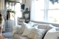 Beautiful christmas decor for small space 05