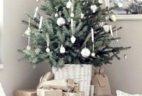 Beautiful christmas decor for small space 21