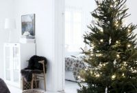 Beautiful christmas decor for small space 23