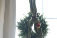 Beautiful christmas decor for small space 44