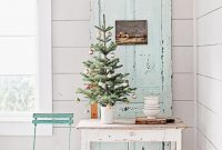 Beautiful christmas decor for small space 49