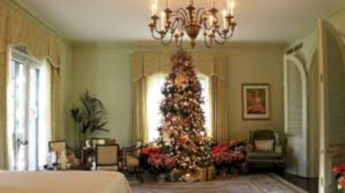 Beautiful christmas tree decoration ideas to see 03