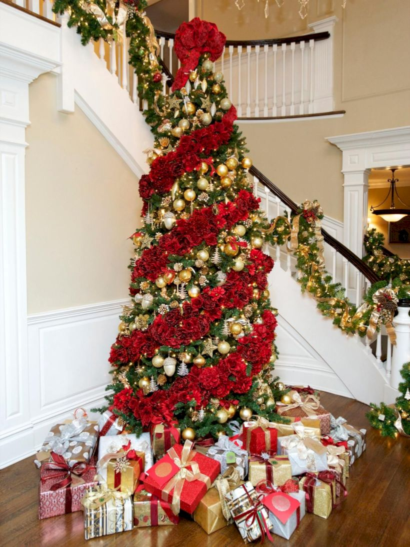 Beautiful christmas tree decoration ideas to see 43