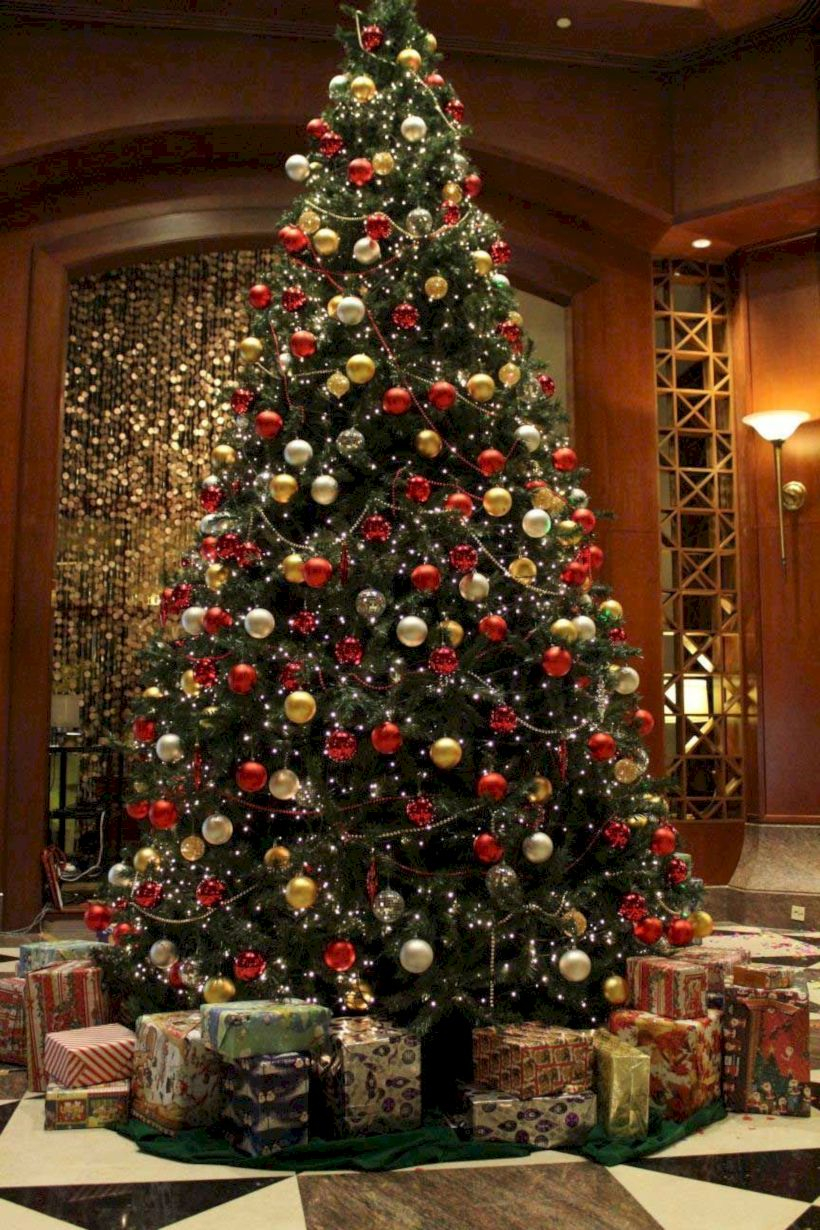 Beautiful christmas tree decoration ideas to see 45