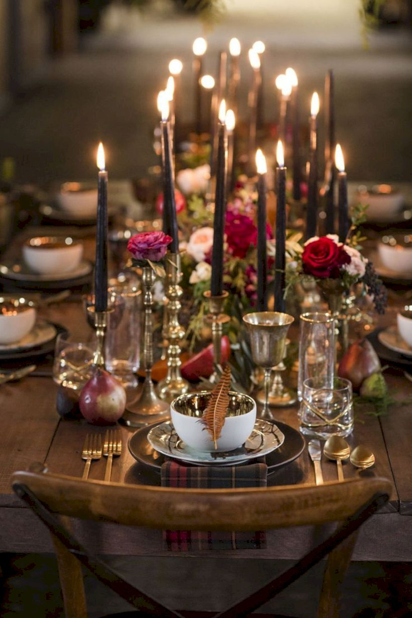 Beautiful winter table decoration ideas for a romantic dinner 05