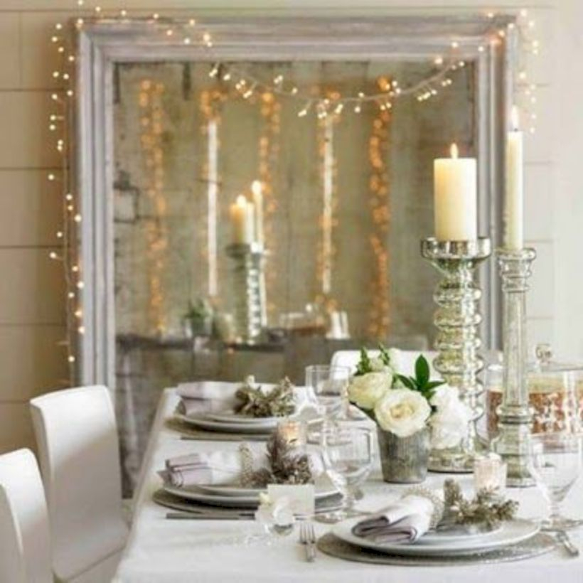 Beautiful winter table decoration ideas for a romantic dinner 20