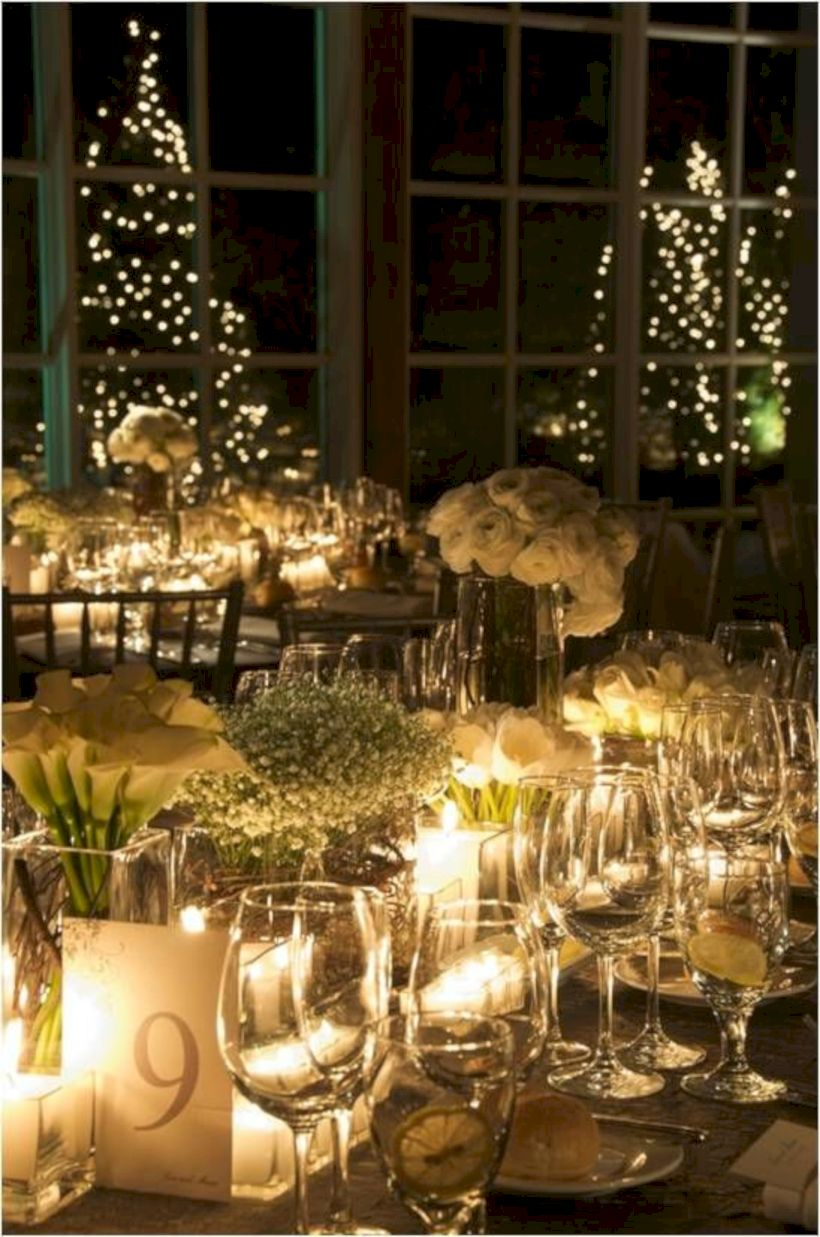 Beautiful winter table decoration ideas for a romantic dinner 27